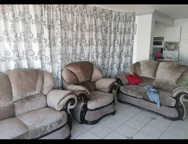 1 BEDROOM APARTMENT FOR SALE IN ESPLANADE